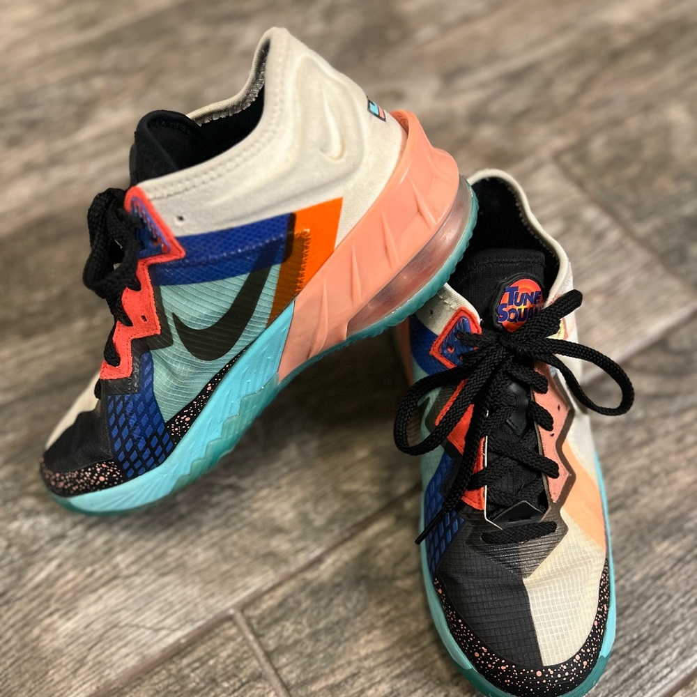 Nike LeBron 18 Low Tune Squad Basketball Shoes, 6Y